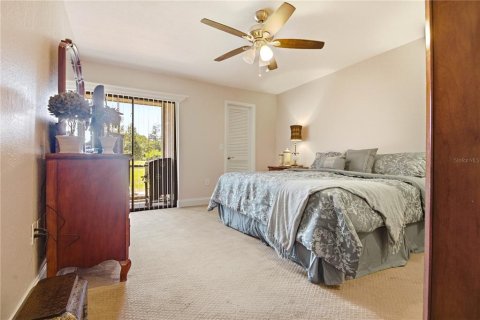 House in Oldsmar, Florida 3 bedrooms, 128.67 sq.m. № 2237427 - photo 13