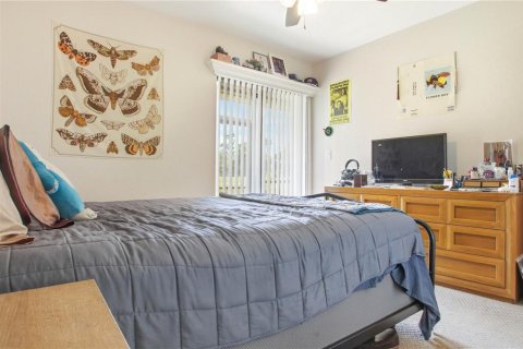 House in Oldsmar, Florida 3 bedrooms, 128.67 sq.m. № 2237427 - photo 16