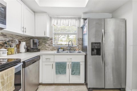 House in Oldsmar, Florida 3 bedrooms, 128.67 sq.m. № 2237427 - photo 10