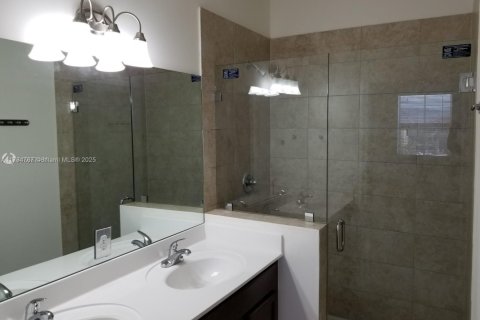 Condominio en venta en Miami, Florida, 3 dormitorios, 125.33 m2 № 1696369 - foto 25