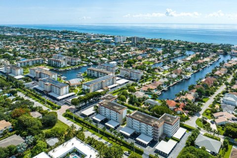 Condominio en venta en Delray Beach, Florida, 1 dormitorio, 64.1 m2 № 913164 - foto 1