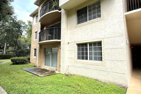 Copropriété à louer à Royal Palm Beach, Floride: 2 chambres, 99.87 m2 № 2432919 - photo 17