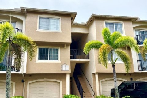 Copropriété à louer à Royal Palm Beach, Floride: 2 chambres, 99.87 m2 № 2432919 - photo 3