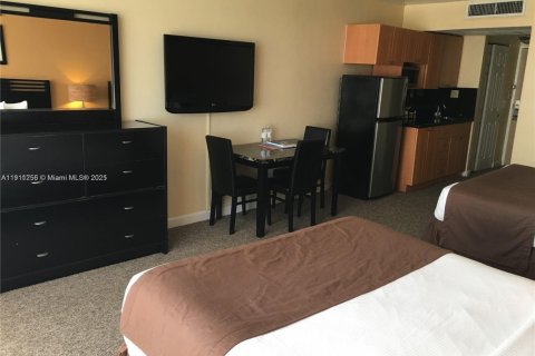Copropriété à vendre à Sunny Isles Beach, Floride: 39.02 m2 № 2013373 - photo 3