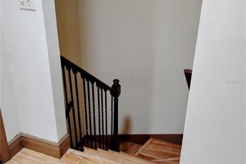 Condo in Tampa, Florida, 2 bedrooms  № 1830106 - photo 10