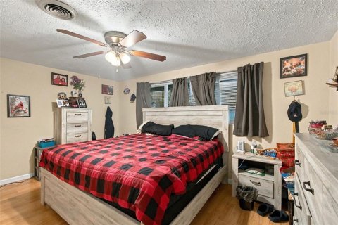 Villa ou maison à vendre à Sarasota, Floride: 3 chambres, 139.82 m2 № 2408152 - photo 15
