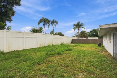 Villa ou maison à vendre à Sarasota, Floride: 3 chambres, 139.82 m2 № 2408152 - photo 22