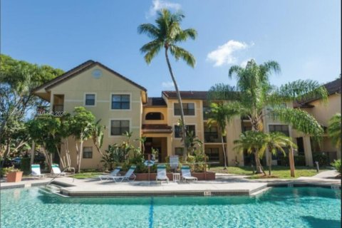 Condominio en alquiler en Pompano Beach, Florida, 1 dormitorio, 43.66 m2 № 2058520 - foto 2