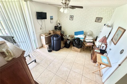 Condo in Sunrise, Florida, 1 bedroom  № 1820416 - photo 10