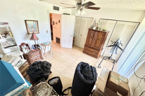 Condo in Sunrise, Florida, 1 bedroom  № 1820416 - photo 9