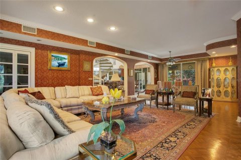 House in Lakeland, Florida 5 bedrooms, 568.65 sq.m. № 1507805 - photo 21