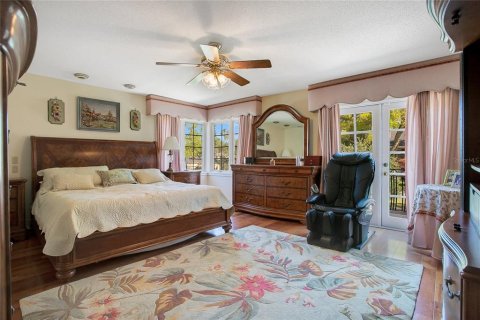 House in Lakeland, Florida 5 bedrooms, 568.65 sq.m. № 1507805 - photo 25