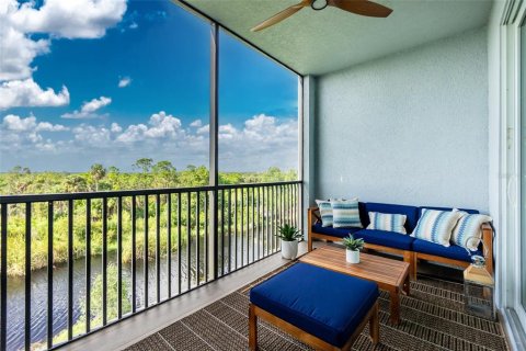 Condominio en alquiler en Punta Gorda, Florida, 2 dormitorios, 104.05 m2 № 1910411 - foto 1