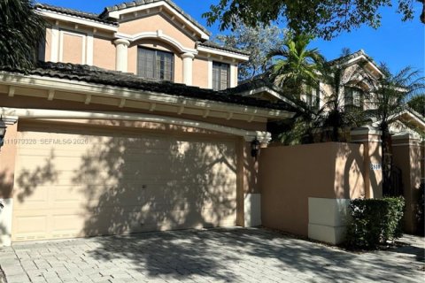 Touwnhouse à louer à Weston, Floride: 3 chambres, 246.66 m2 № 2046040 - photo 3