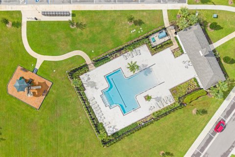 Casa en venta en Wesley Chapel, Florida, 4 dormitorios, 189.43 m2 № 1910860 - foto 2