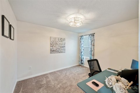 Casa en venta en Wesley Chapel, Florida, 4 dormitorios, 189.43 m2 № 1910860 - foto 18