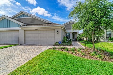 Villa ou maison à Parrish, Floride 3 chambres, 141.03 m2 № 2142638