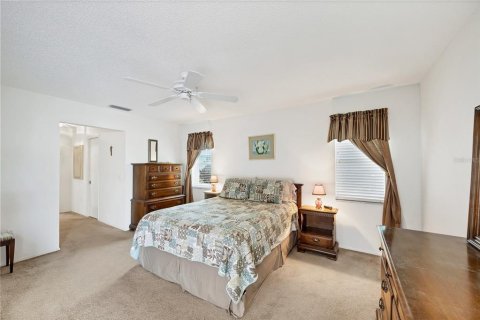 House in Venice, Florida 3 bedrooms, 190.54 sq.m. № 1869060 - photo 17