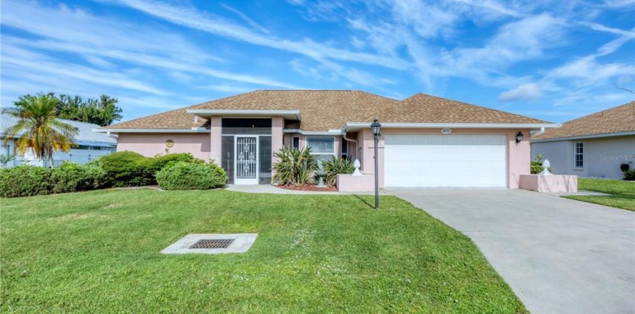 House in Venice, Florida 3 bedrooms, 190.54 sq.m. № 1869060