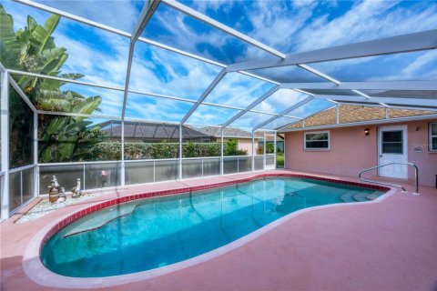 House in Venice, Florida 3 bedrooms, 190.54 sq.m. № 1869060 - photo 30