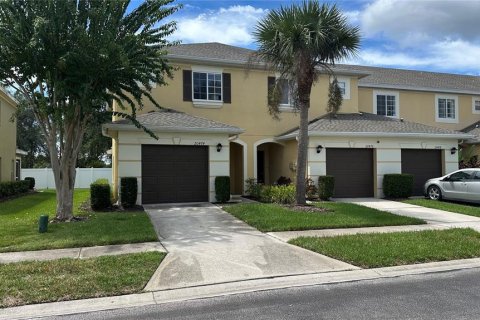 Condominio en alquiler en Tampa, Florida, 3 dormitorios, 130.99 m2 № 1903428 - foto 1