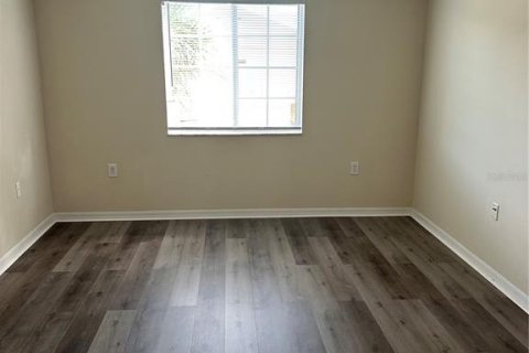 Condominio en alquiler en Tampa, Florida, 3 dormitorios, 130.99 m2 № 1903428 - foto 13