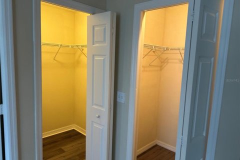 Condominio en alquiler en Tampa, Florida, 3 dormitorios, 130.99 m2 № 1903428 - foto 15
