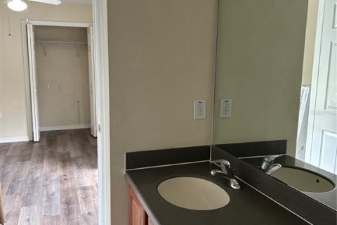 Condominio en alquiler en Tampa, Florida, 3 dormitorios, 130.99 m2 № 1903428 - foto 16