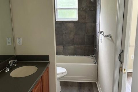 Condominio en alquiler en Tampa, Florida, 3 dormitorios, 130.99 m2 № 1903428 - foto 14