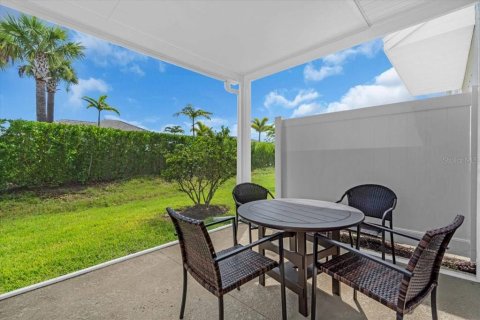 Townhouse in Sarasota, Florida 3 bedrooms, 127.55 sq.m. № 1836933 - photo 21