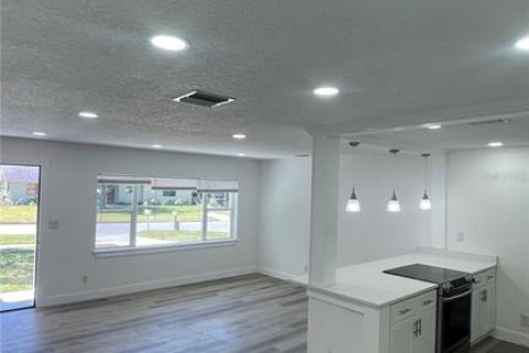 Casa en venta en Winter Garden, Florida, 3 dormitorios, 138.15 m2 № 2145572 - foto 19