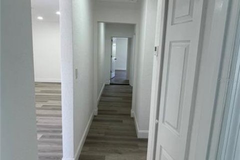 Casa en venta en Winter Garden, Florida, 3 dormitorios, 138.15 m2 № 2145572 - foto 4