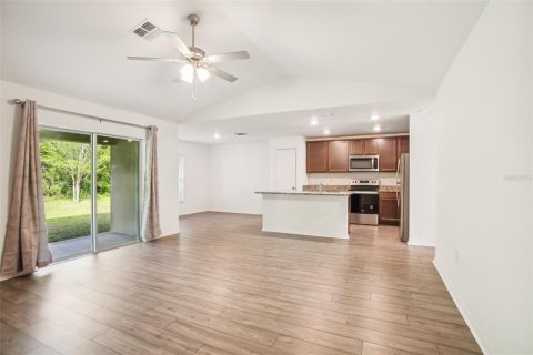 Casa en venta en Palm Coast, Florida, 3 dormitorios, 156.08 m2 № 1629558 - foto 6