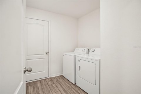 Casa en venta en Palm Coast, Florida, 3 dormitorios, 156.08 m2 № 1629558 - foto 10