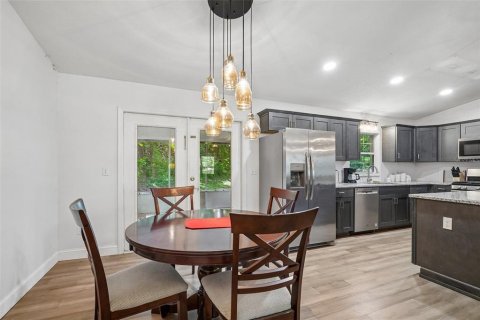 Villa ou maison à vendre à Reddick, Floride: 3 chambres, 136.19 m2 № 2310060 - photo 10