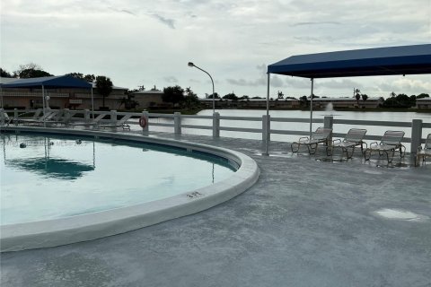 Condominio en venta en Hallandale Beach, Florida, 1 dormitorio, 58.06 m2 № 1814504 - foto 29