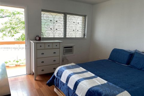 Condominio en venta en Hallandale Beach, Florida, 1 dormitorio, 58.06 m2 № 1814504 - foto 17