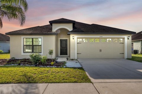 Villa ou maison à Lakeland, Floride 3 chambres, 151.34 m2 № 2308608