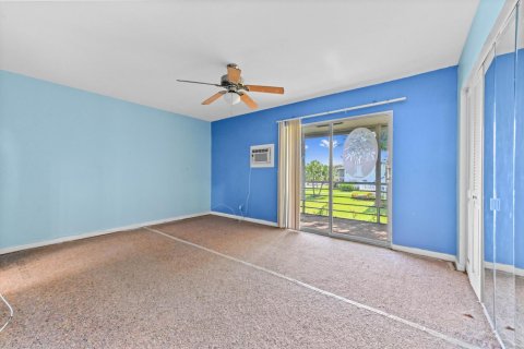 Condo in Deerfield Beach, Florida, 1 bedroom № 2183718 - photo 10