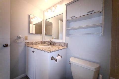 Купить кондоминиум в Санрайз, Флорида 3 комнаты, 79.9м2, № 2169042 - фото 23