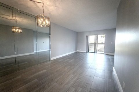 Купить кондоминиум в Санрайз, Флорида 3 комнаты, 79.9м2, № 2169042 - фото 12