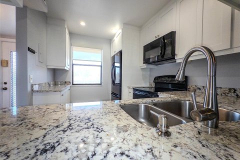 Купить кондоминиум в Санрайз, Флорида 3 комнаты, 79.9м2, № 2169042 - фото 10