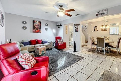 Touwnhouse à vendre à Winter Garden, Floride: 2 chambres, 110.55 m2 № 1813396 - photo 2