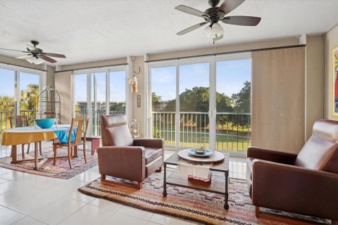 Copropriété à vendre à Pompano Beach, Floride: 3 chambres, 235.23 m2 № 2189693 - photo 17