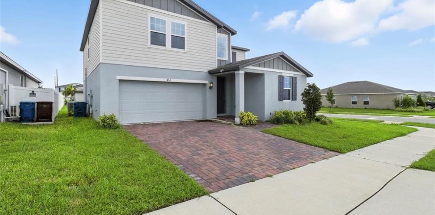 Casa en Haines City, Florida 4 dormitorios, 249.07 m2 № 1918936