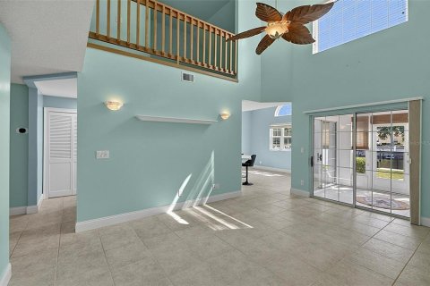 Adosado en venta en Palm Coast, Florida, 3 dormitorios, 174.19 m2 № 2149061 - foto 8