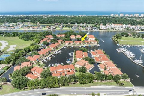 Adosado en venta en Palm Coast, Florida, 3 dormitorios, 174.19 m2 № 2149061 - foto 4