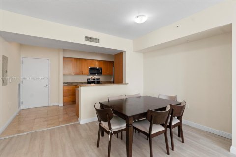 Copropriété à louer à Hallandale Beach, Floride: 2 chambres, 100.43 m2 № 1972958 - photo 15