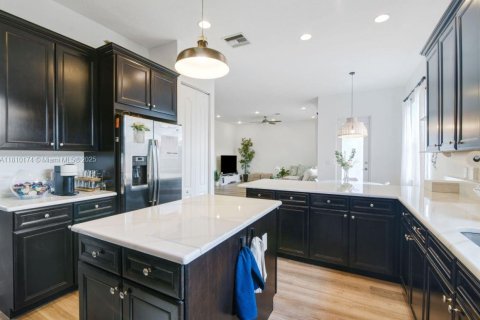 House in Parkland, Florida 4 bedrooms, 277.03 sq.m. № 1865695 - photo 28