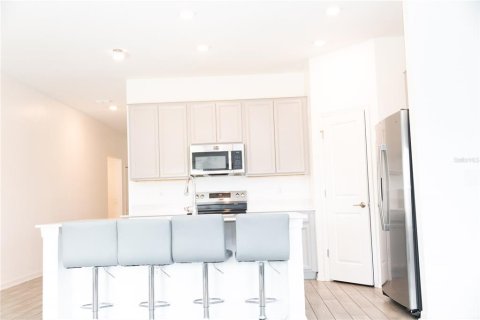 Casa en alquiler en Haines City, Florida, 3 dormitorios, 144.93 m2 № 1917114 - foto 22